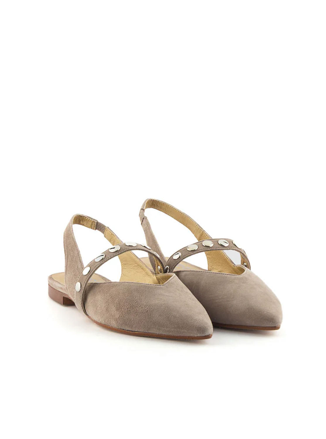 Bailarina destalonada tachas ante taupe