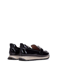 Mocasín sport adorno piel negro