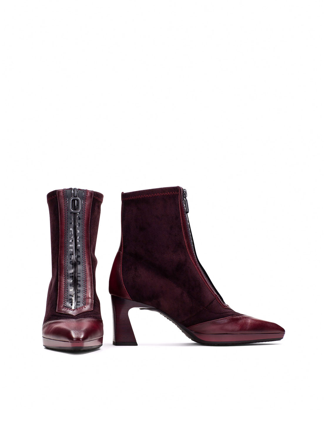 Botín tacón cremallera burdeos