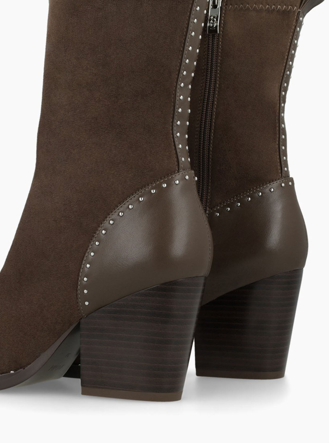 Botín cowboy antelina marrón