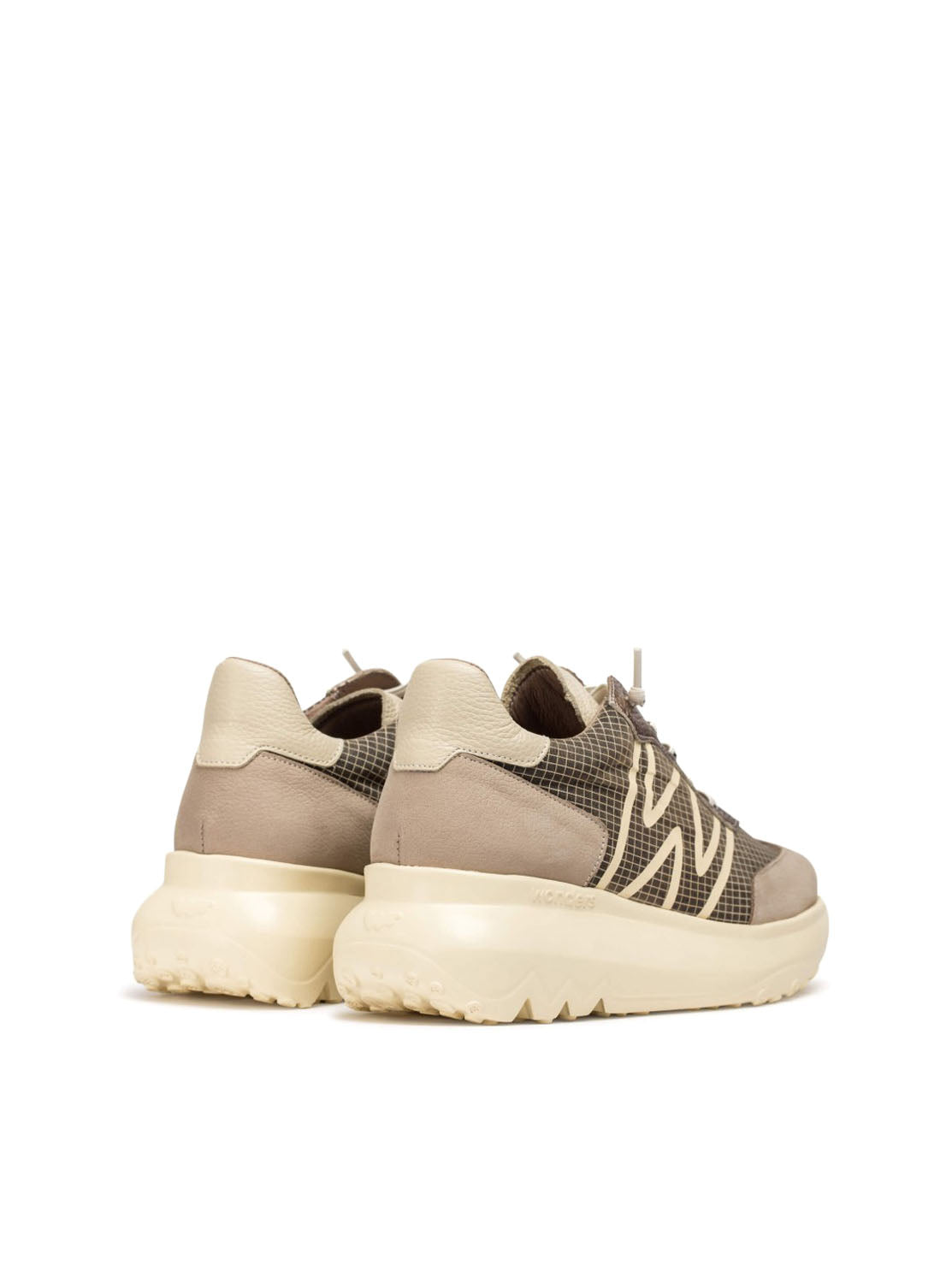 Deportivo "ULTRAFLY" piel taupe