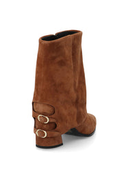 Botín solapa hebillas ante cuero