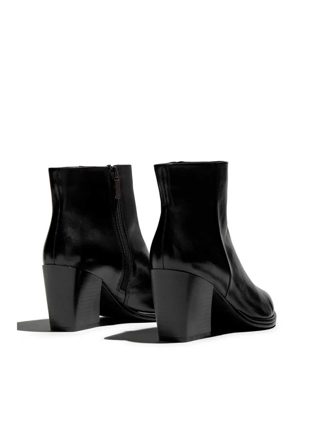 Botín campero piel negro