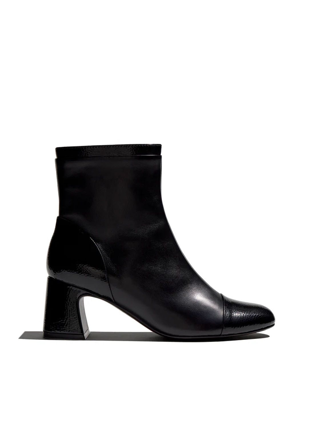 Botín tacón basic piel negro