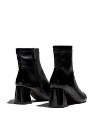 Botín tacón basic piel negro