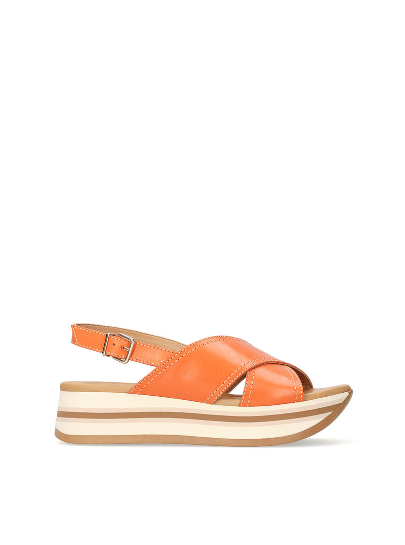 Sandalia confort plataforma piel naranja
