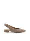 Bailarina destalonada tachas ante taupe