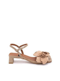 Sandalia tacón flor ante beige