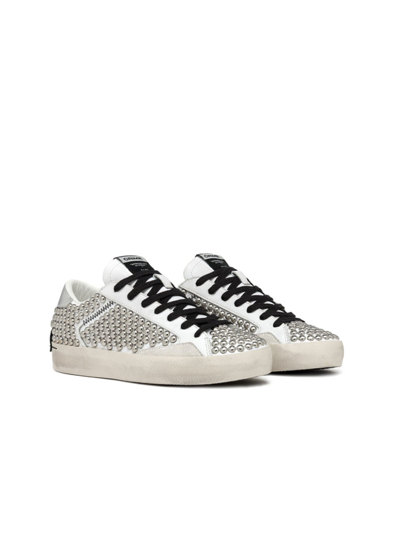 Deportivo "DISTRESSED" combi tachas