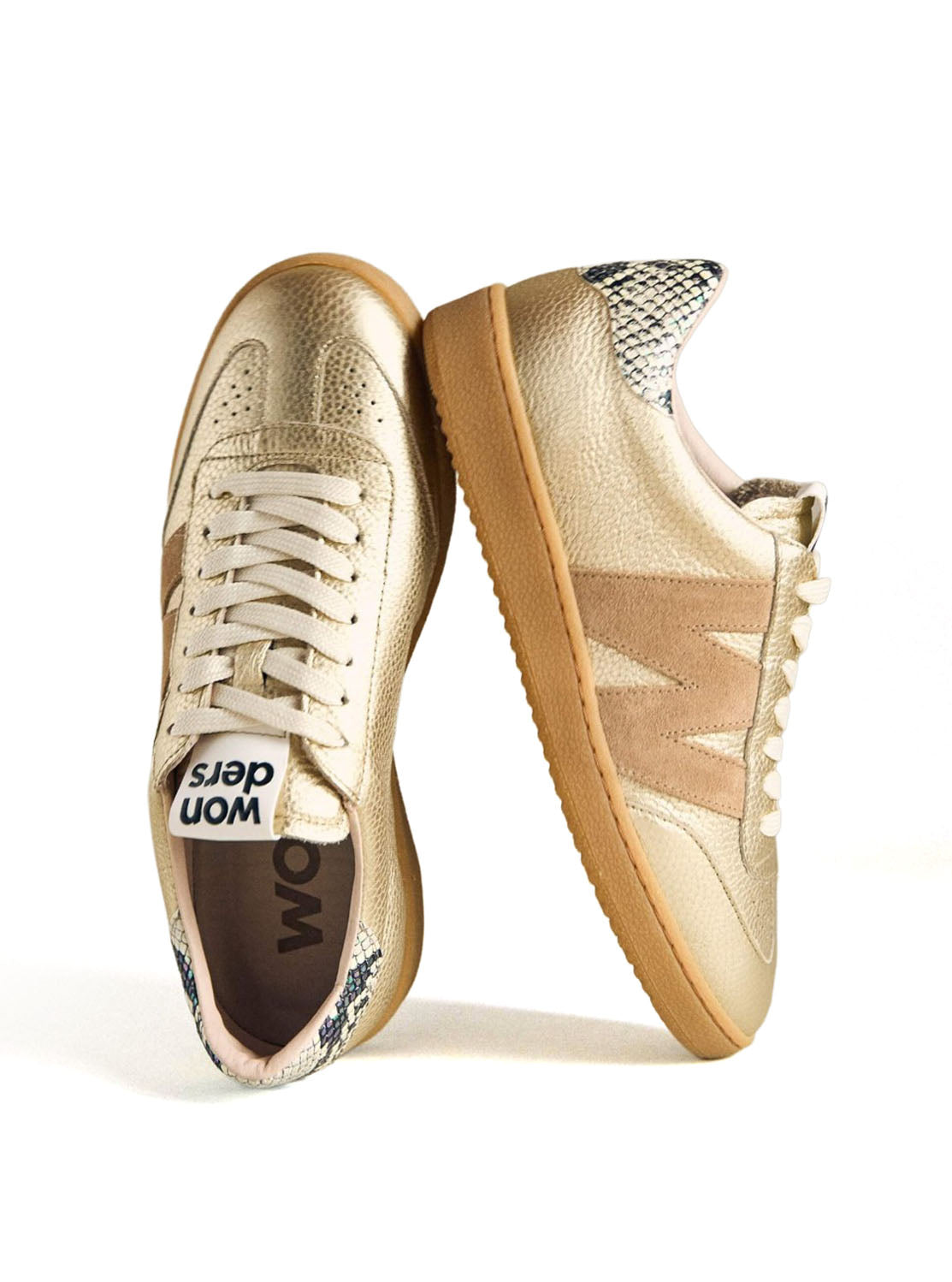 Deportivo basic piel metalizada platino