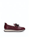 Mocasín cadena piel burdeos
