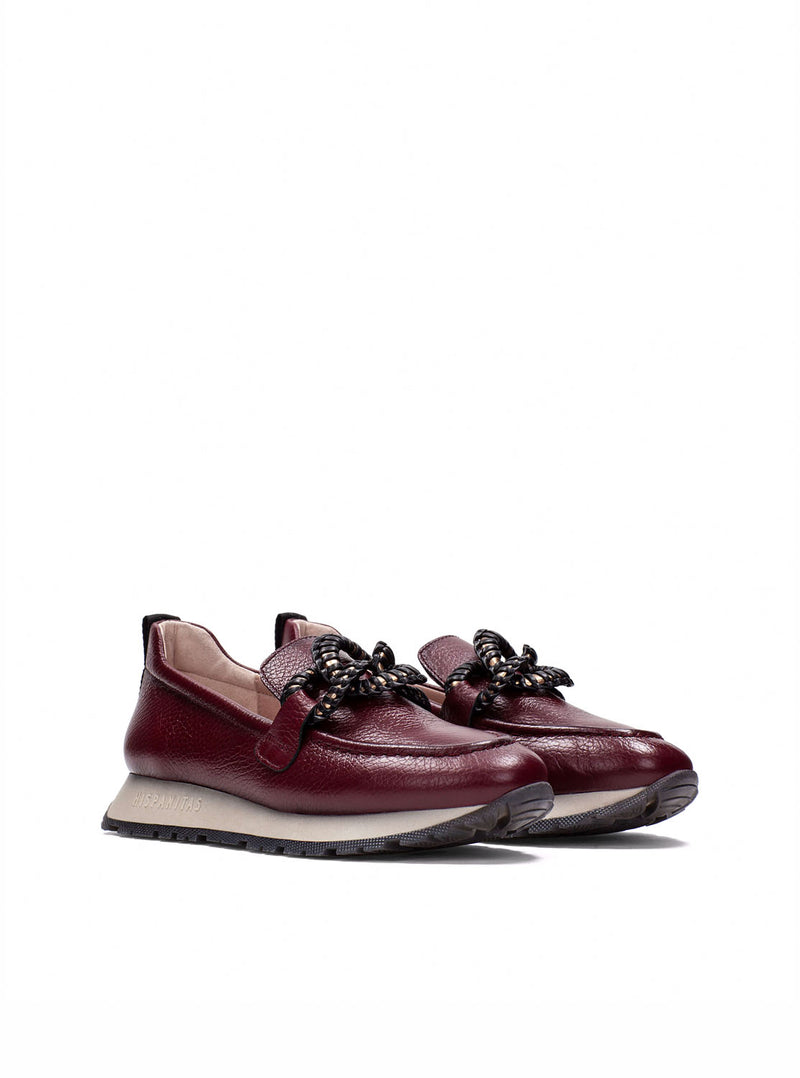 Mocasín cadena piel burdeos