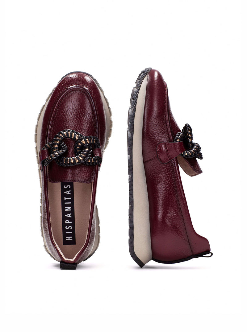 Mocasín cadena piel burdeos