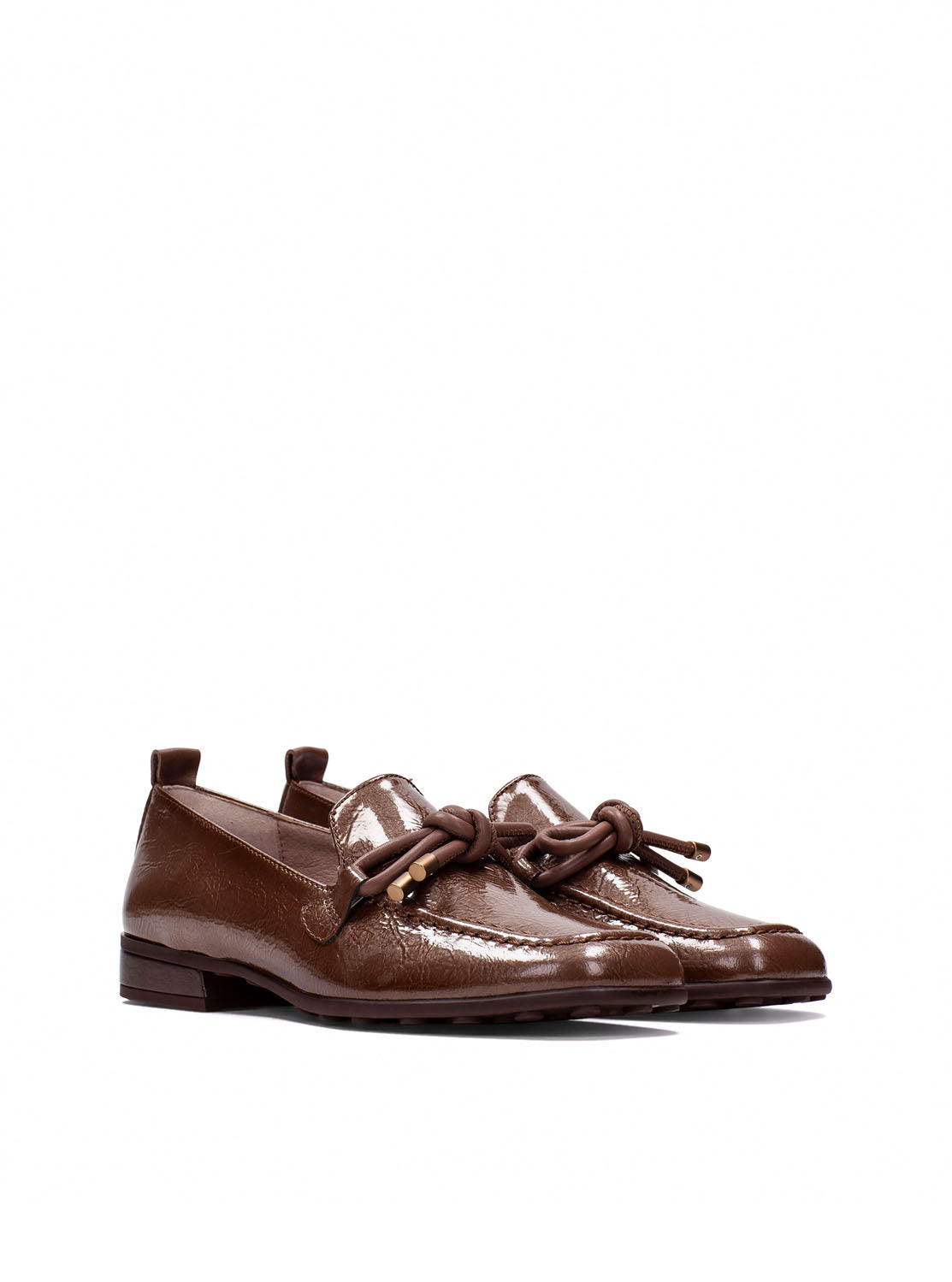 Mocasín nudo piel avellana