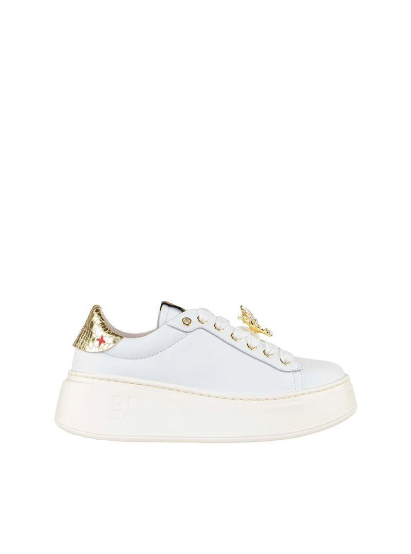 Deportivo charms piel blanco