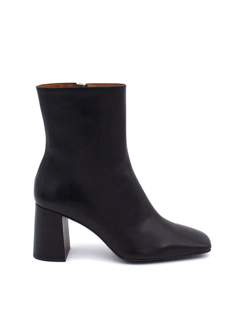 Botín retro tacón piel negro