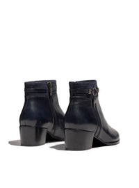 REGARDE JOLENE 29 5240 MARINO -2