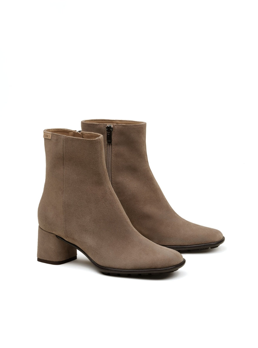 GAIMO NICOLETTA  GRIS -1