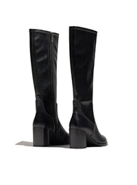 REGARDE MATILDE 04 7704  NEGRO -2