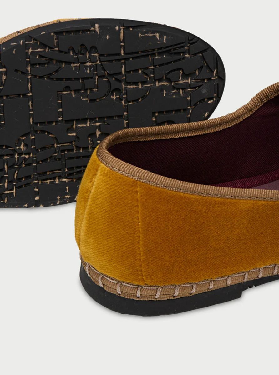 FLABE  MARY JANE MUSSET MOSTAZA-2