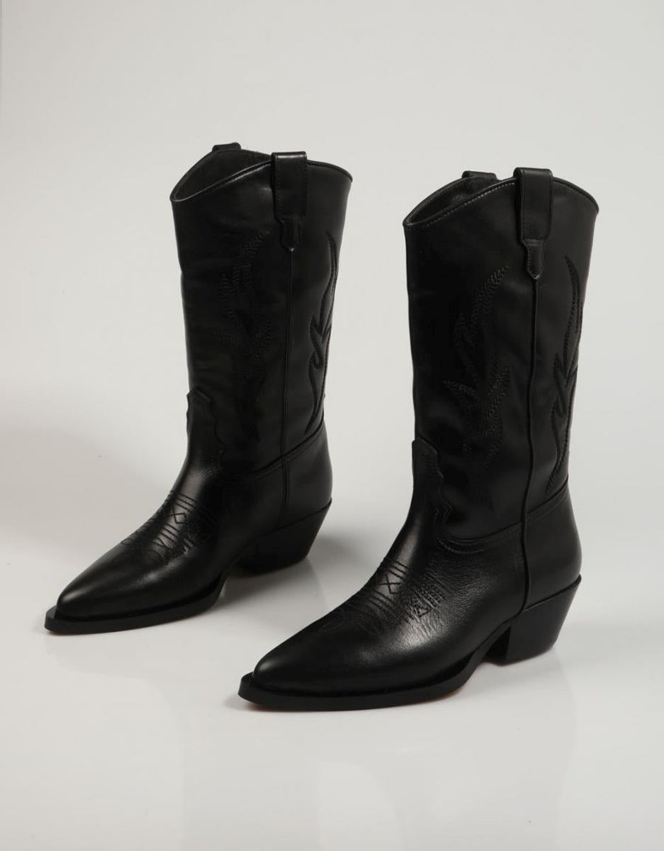 ALPE 2084 17 05 NEGRO-3