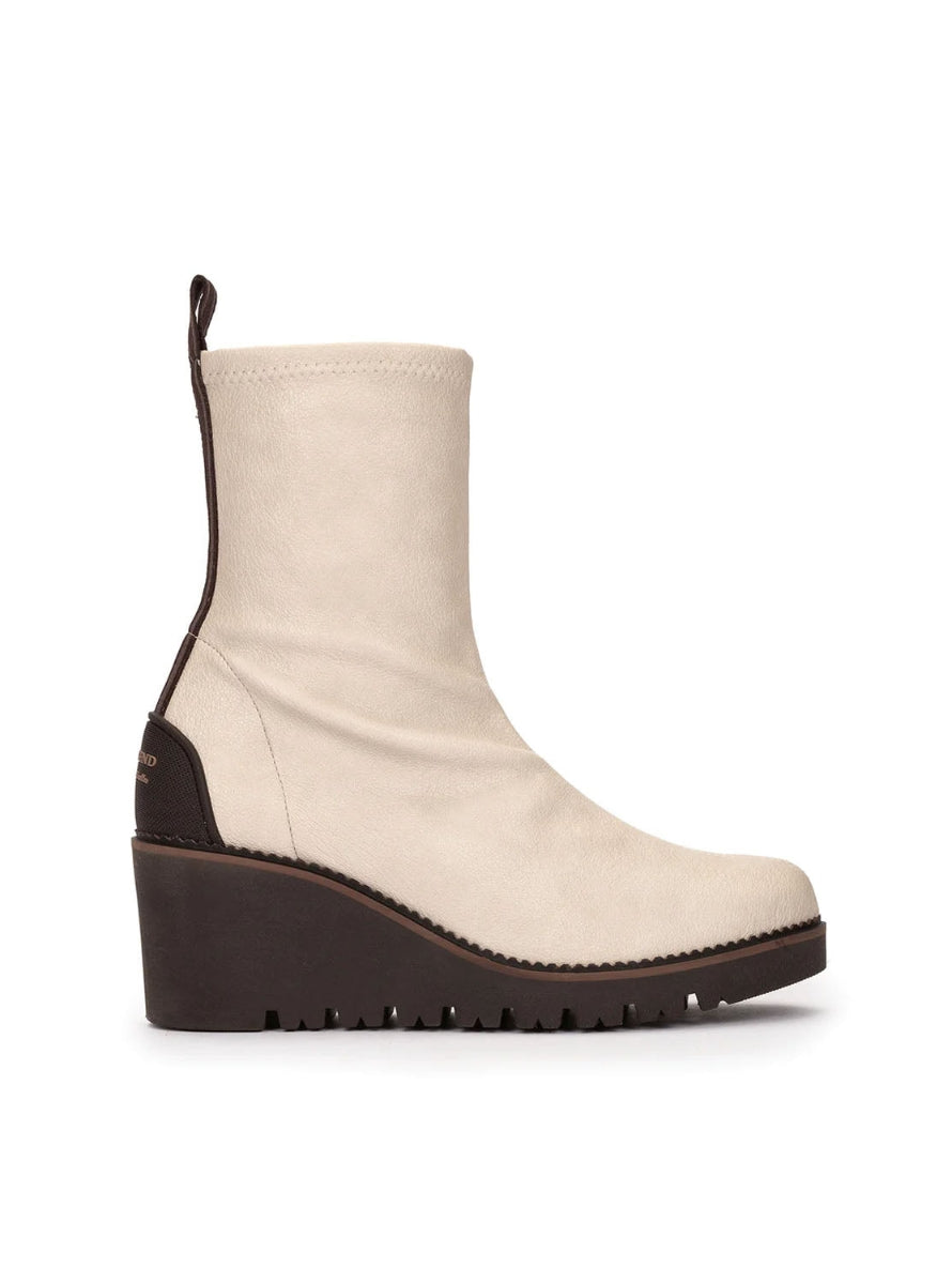 WEEKEND 27425 CRUDO -0