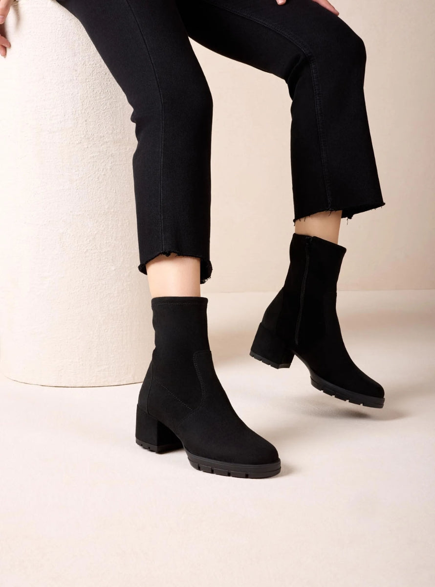 UNISA JELINE ST NEGRO-2
