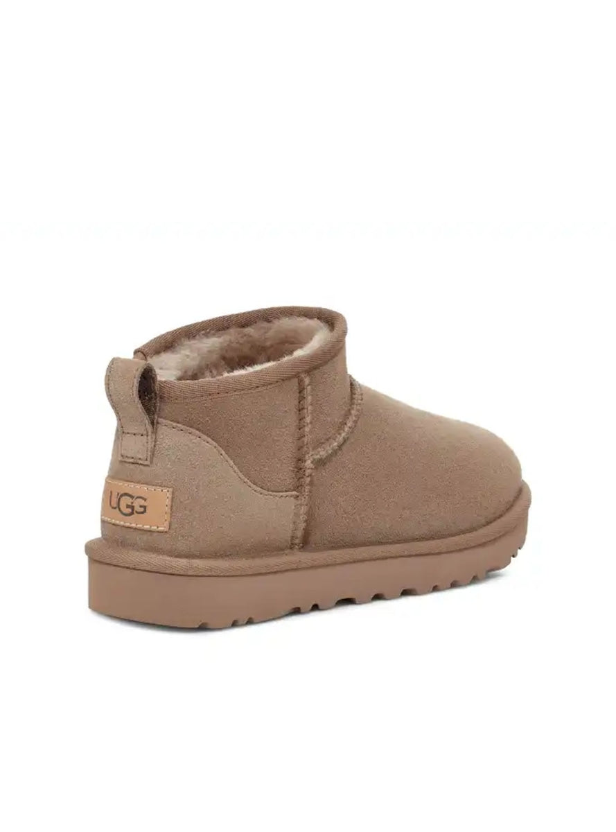 UGG 1116109 CARIBOU-1
